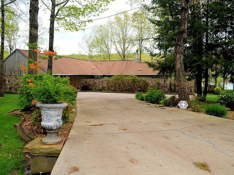 21 Meadowlark Cir, Fairfield Glade, TN 38558 Zillow