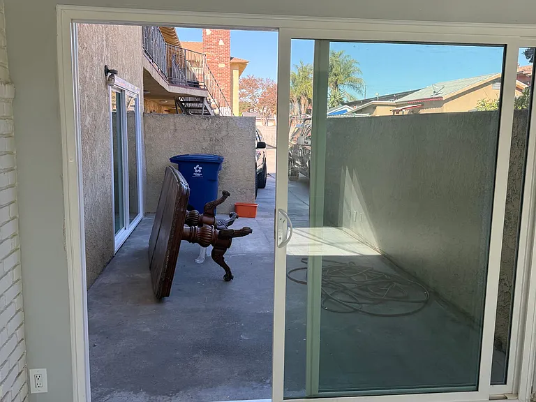 4335 Santa Ana St #1 — Photo 3