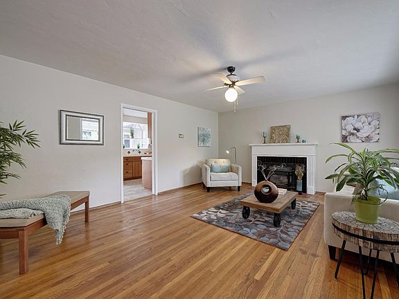 4th image of 225 Donohoe St