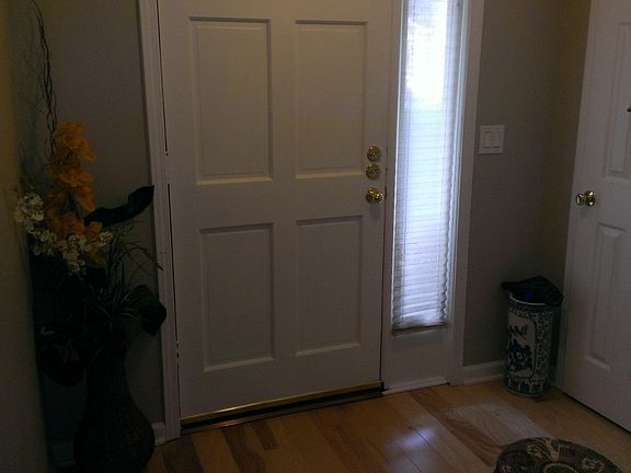 2nd image of 49 Saint Claire Ln NE