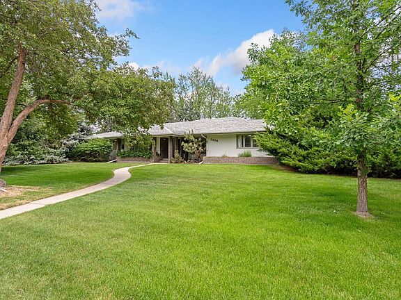 3rd image of 1408 Meeker Dr
