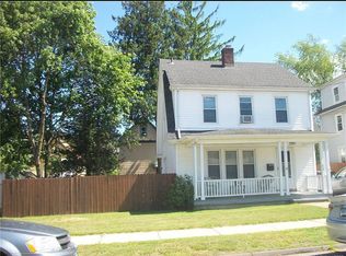 68 Dana St, West Haven, CT 06516