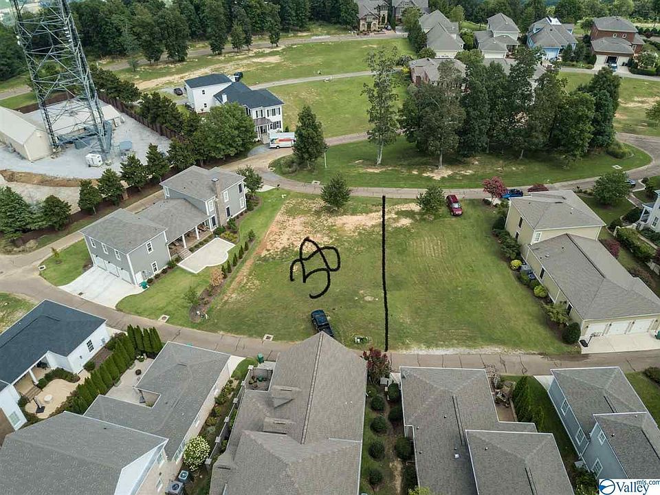 1st image of 12 Royal Troon Dr SE
