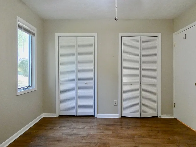 105 S Main St #5 — Photo 11