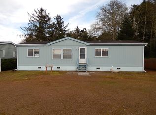670 Copalis Ave NE, Ocean Shores, WA 98569