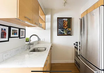 Rented by AVENUE 8 INC