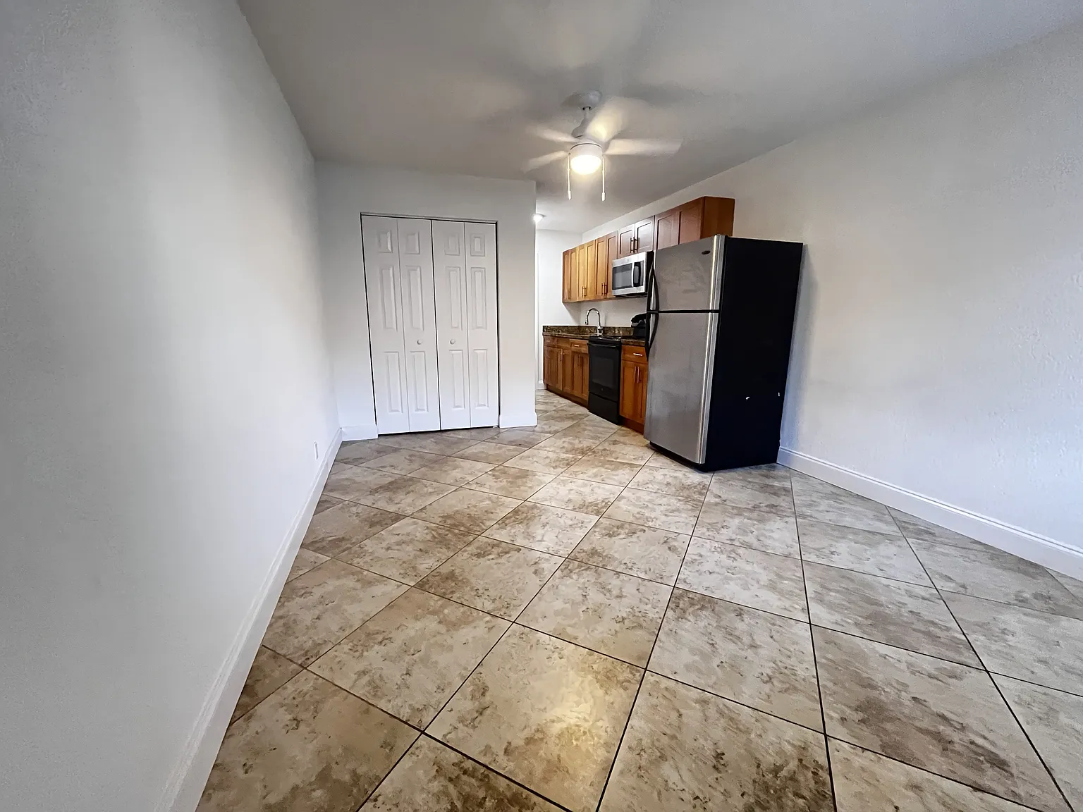 1760 SW 21st Street - B — Photo 1
