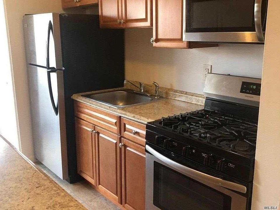 1st image of 159 Nassau Ave