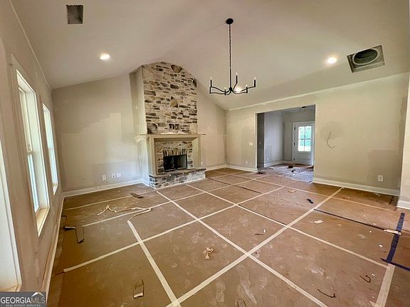 5th image of 1033 Hillcrest Rd Lot 17