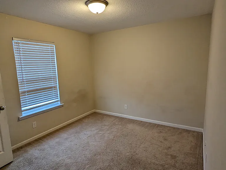 1318 Evergreen Trl — Photo 9