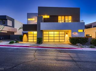 917 Vegas View Dr, Henderson, NV 89052