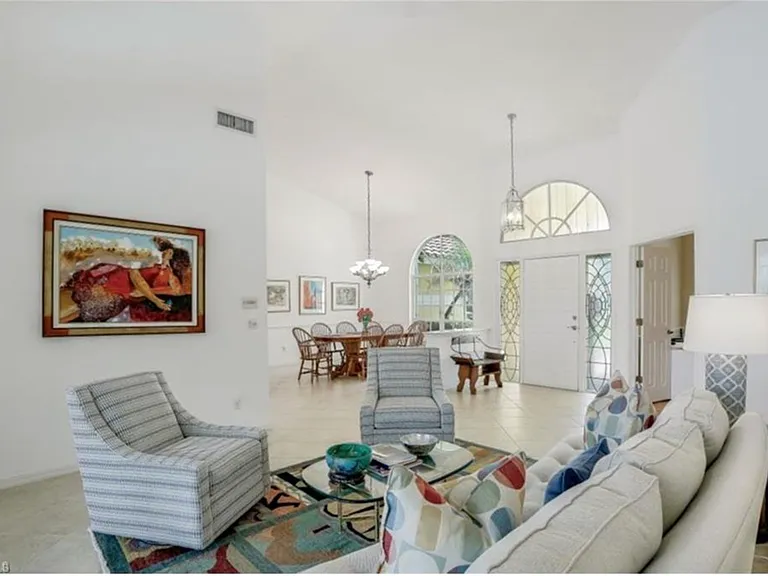 5895 Sonoma Ct — Photo 9