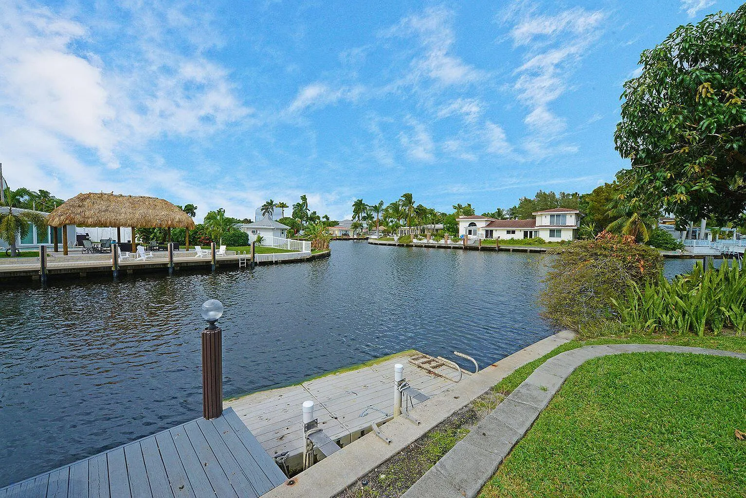3 bed, 2.0 bath, 1492 sqft, $4,500 — Photo 4