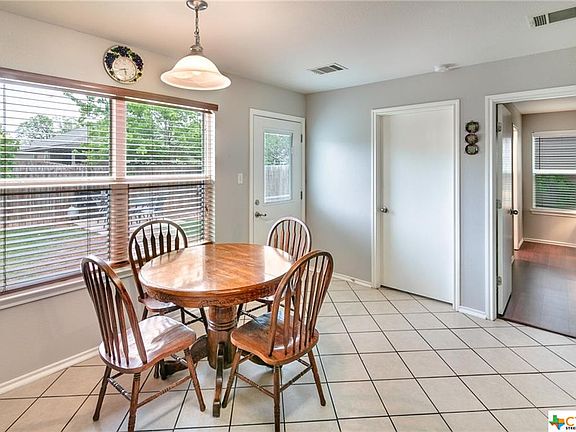 5th image of 14302 Cottingham Dr