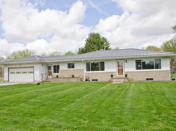 12 Paris Ln, Romney, IN 47981