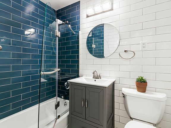 5th image of 555 Kappock St APT 18F