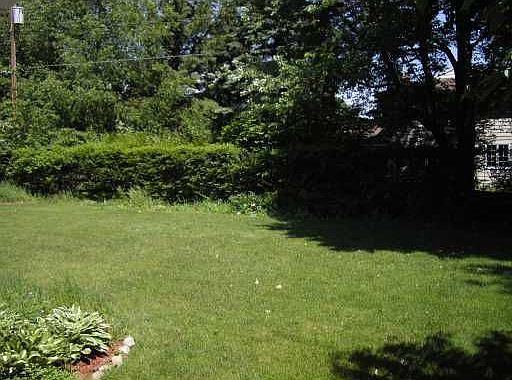 3rd image of 2126 Butternut Dr