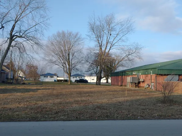 222 Doering St, Sidney, OH 45365