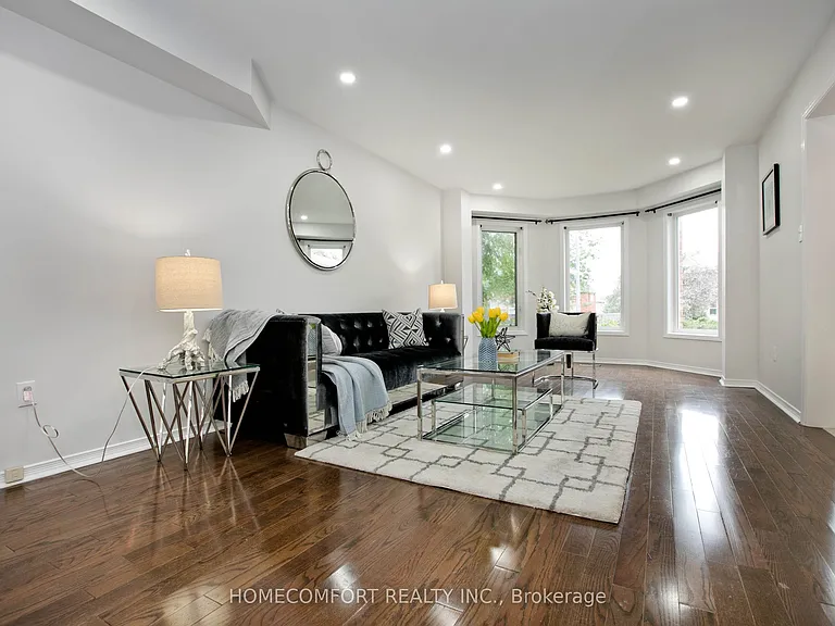 5813 Fieldon Rd — Photo 2