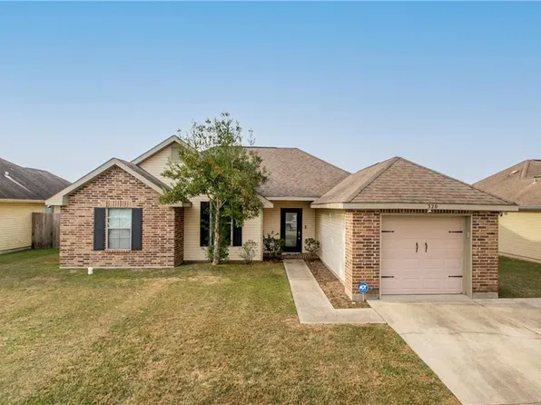 320 Allie Ln, Luling, LA 70070