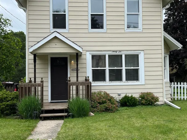 36 Division St, Milton, WI 53563
