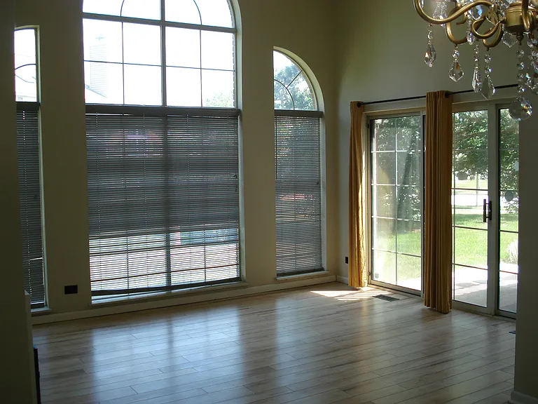 906 W Happfield Dr #906 — Photo 2
