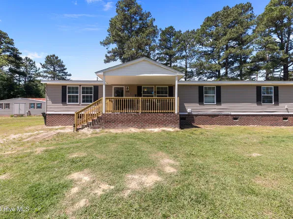 152 John Brown Road, Raeford, NC 28376