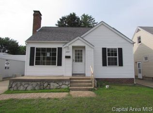 2207 North Grand Ave E, Springfield, IL 62702