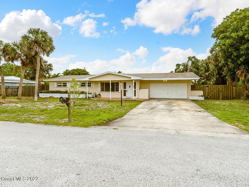 1st image of 408 Banyan Way