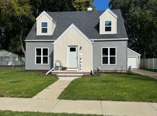 1500 W Washington St, Appleton, WI 54914