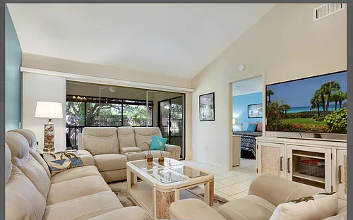 4863 Winslow Beacon Photo 1