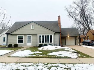 1290 Division St, Green Bay, WI 54303