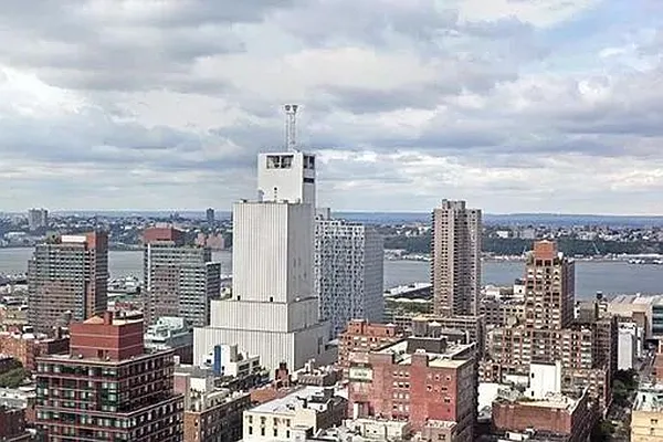 Rented by Barkin and Associates | media 8