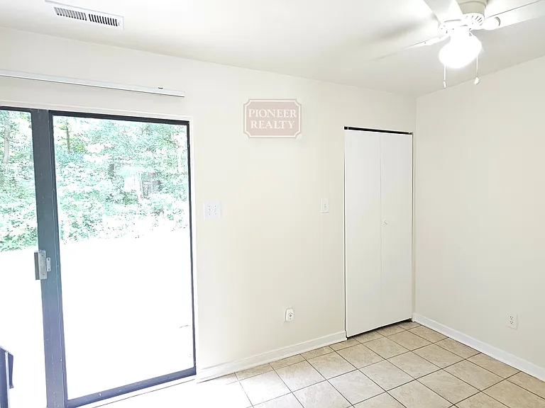 3101 Danzler Cir — Photo 8