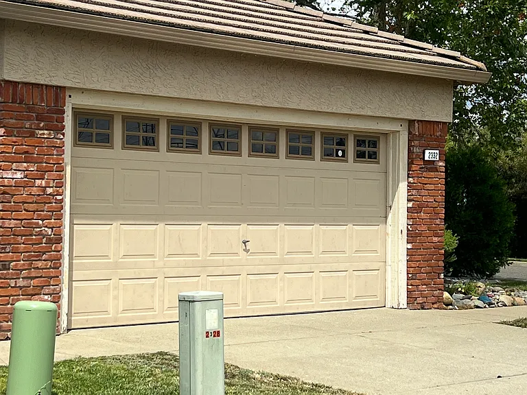 2332 Clapton Way — Photo 8