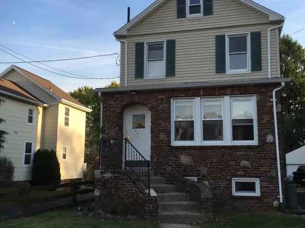 223 3rd Ave, Garwood, NJ 07027