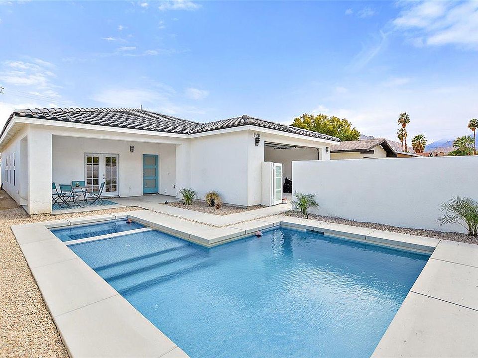 1st image of 52975 Avenida Herrera