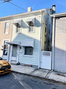 115 E Locust St, Mechanicsburg, PA, 17055