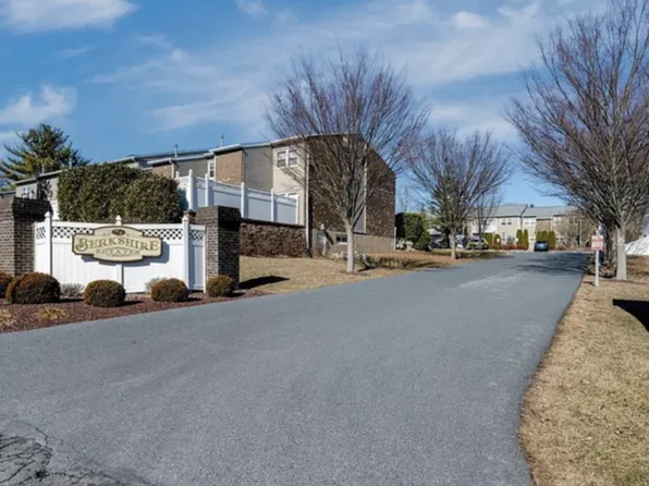 2906 State Hill Rd APT G3, Reading, PA 19610