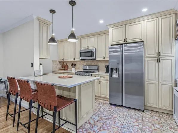 160-54 16th Avenue 1 Floor, Whitestone, NY 11357