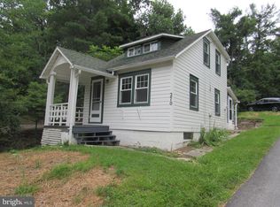 270 Green Valley Rd, York, PA 17403