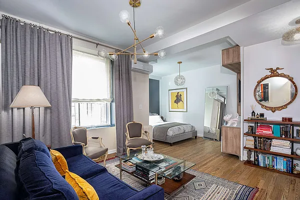 Sold by Stribling | media 1