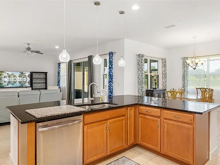 7070 Indus Valley Cir — Photo 21