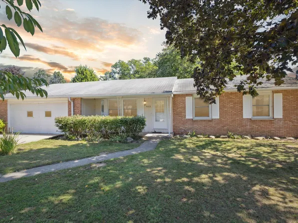 8113 Brookwood Dr, Portage, MI 49024