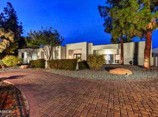 6418 E Caron Dr, Paradise Valley, AZ 85253