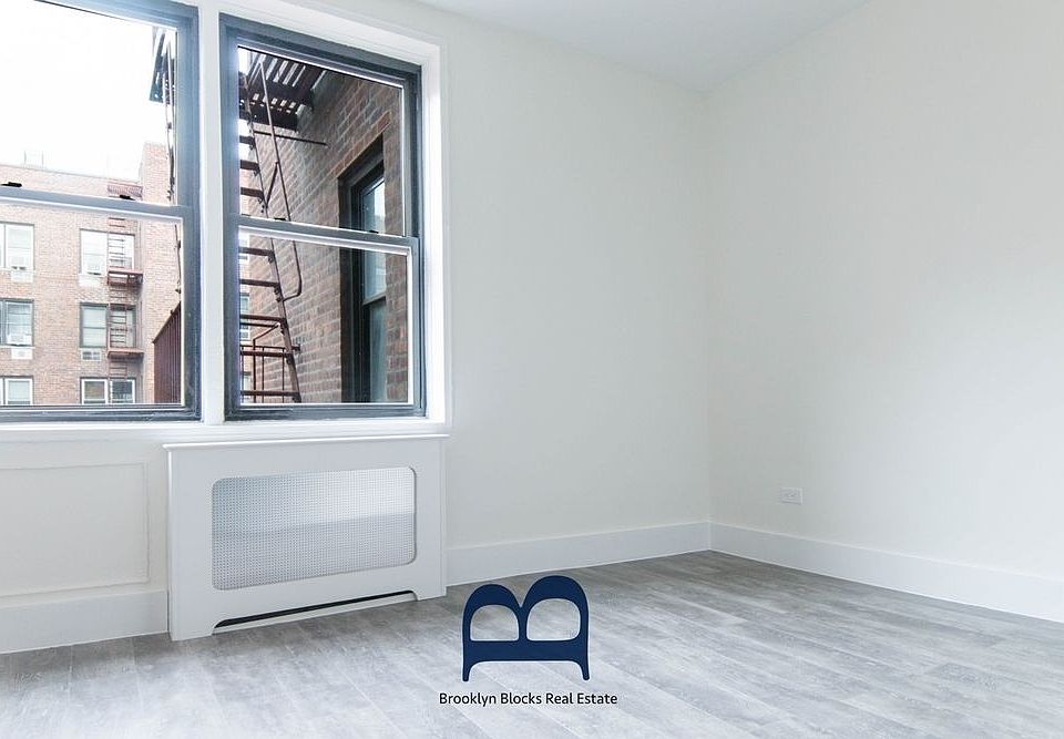 2nd image of 9425 57th Ave APT 5X