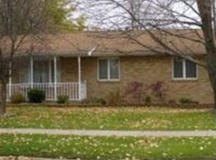 1011 S Lansing St, Saint Johns, MI