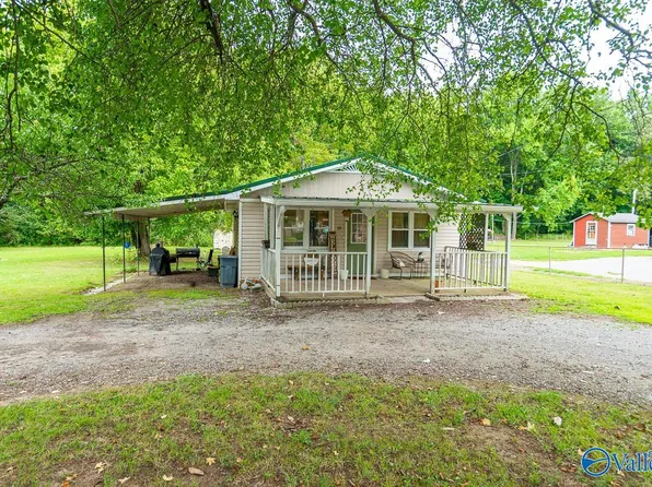 26 Benson Cir, Fayetteville, TN 37334