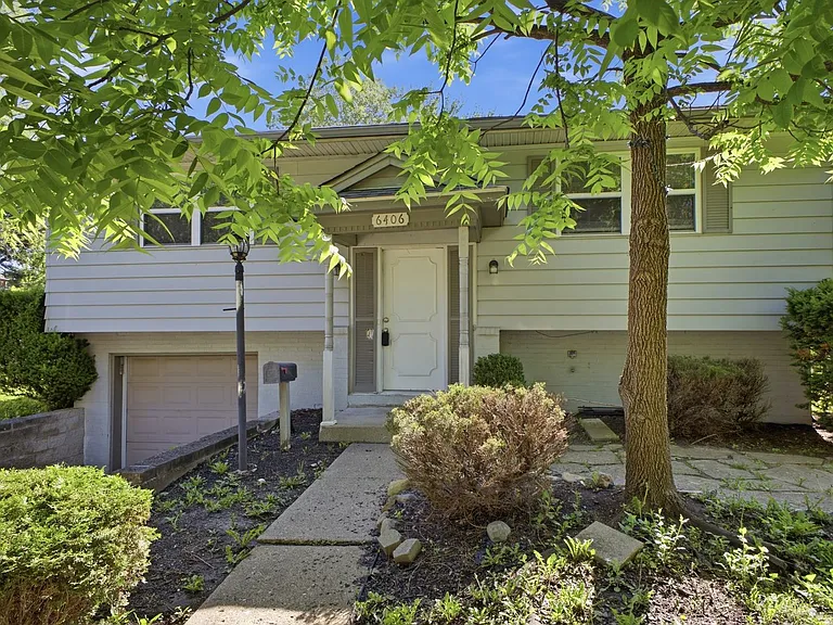 6406 Dalewood Rd — Photo 2