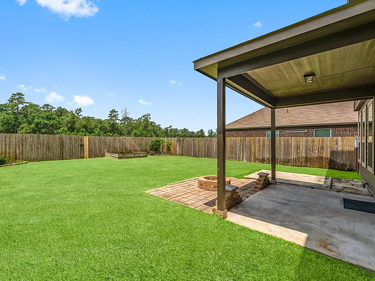 2590 Magnolia Fair Way — Photo 30